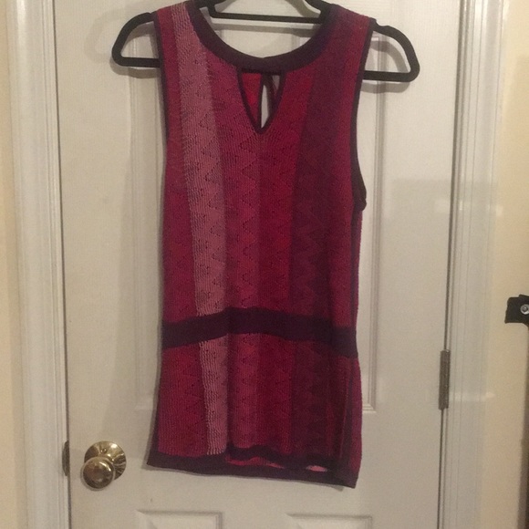 Pink and purple tunic. - Picture 1 of 5
